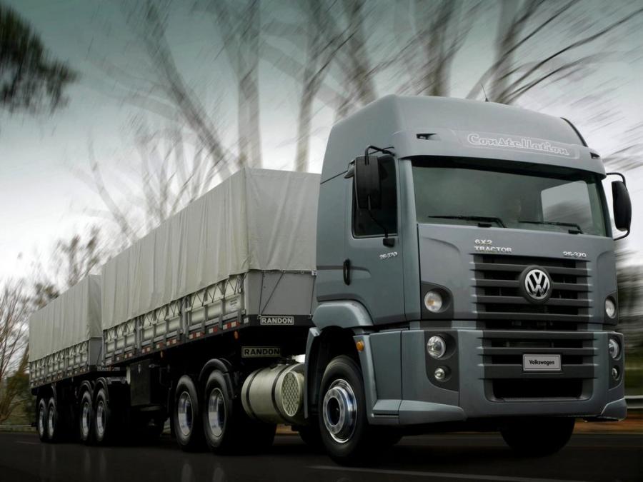  Volkswagen Constellation Tractor 25-370 6x2 2006 года  (фото 4 из 9)